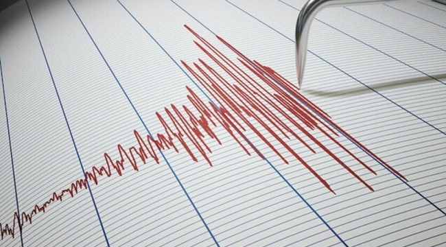 İSTANBUL'DA DEPREM!