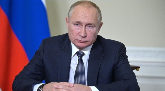 Putin: Enerji ihracatımızı doğuya yönlendirmeliyiz!