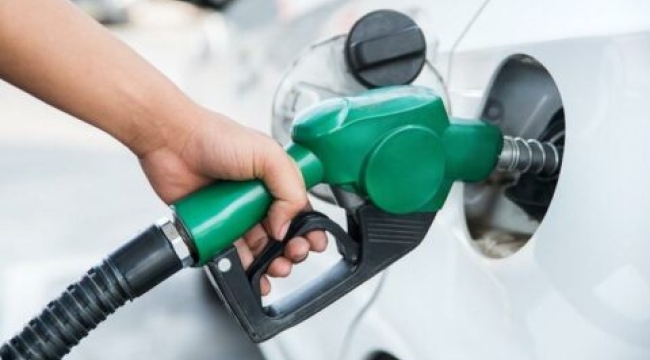 Petrol fiyatları düşmeye devam ediyor!