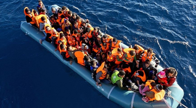 Yunanistan'ın son 9 ayda Ege'de ölüme terk ettiği 16 bin göçmen kurtarıldı!