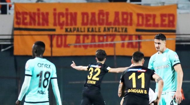 Kayserispor Antalyaspor'u uzatmada eledi!