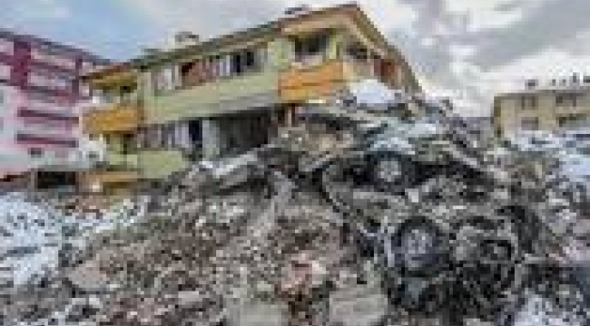 AFAD açıkladı: 2 bin 412 artçı deprem…