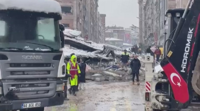 Deprem sonrası Malatya'da 15 sporcu enkaz altında kaldı!