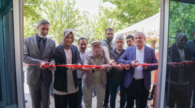 Başkan Ayşe Çakmak: Kadın Kültür Merkezinin yılsonu sergisine katıldı!
