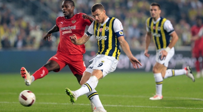 Fenerbahçe Hatayspor'u mağlup ederek rekorları altüst etti!