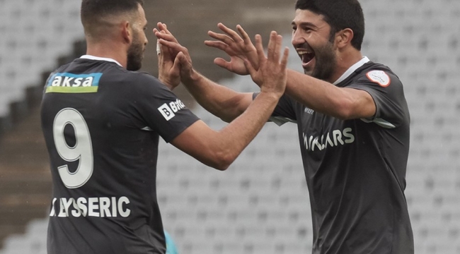 Karagümrük, Sivasspor engelini 3 golle aştı!