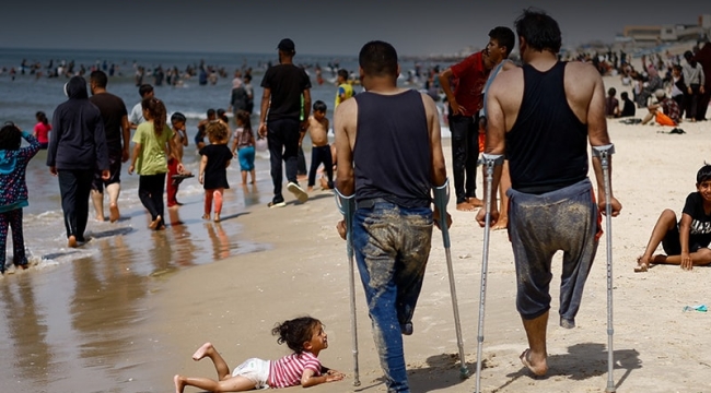 'Son durak' Refah'a sığınan Filistinliler sahillere akın etti!