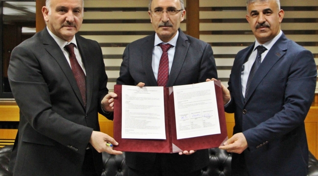 Üniversiteler Arası Yazılım İş Birliği Protokolü İmzalandı!