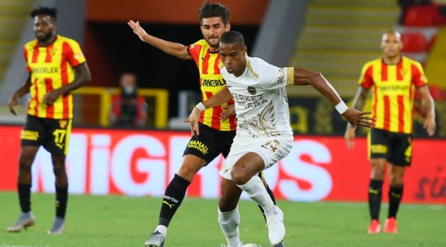Kayserispor en kritik maçı 10 kişiyle kazandı